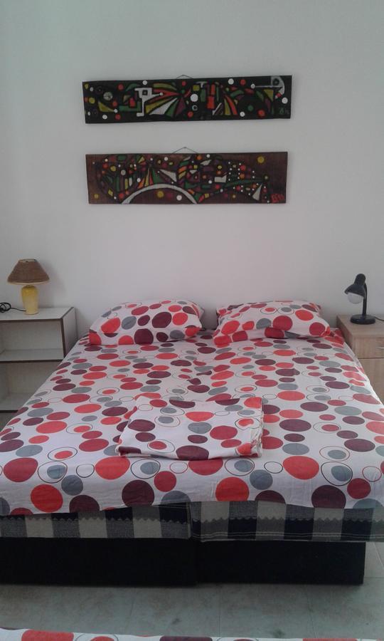 Danijela Apartmani Чань Экстерьер фото